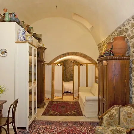 Casa Delle Camelie فندق مبيت وإفطار