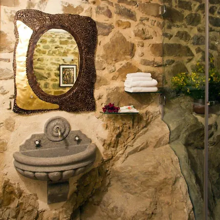 فندق مبيت وإفطار Casa Delle Camelie مانشانو